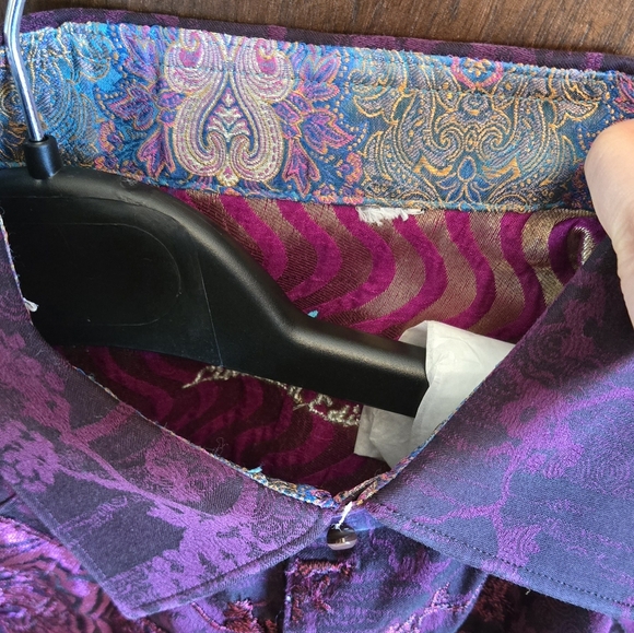 Robert Graham Shirt - Picture 13 of 17